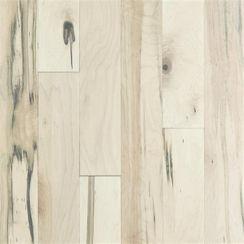 ESSENCE MAPLE in Americana Hardwood