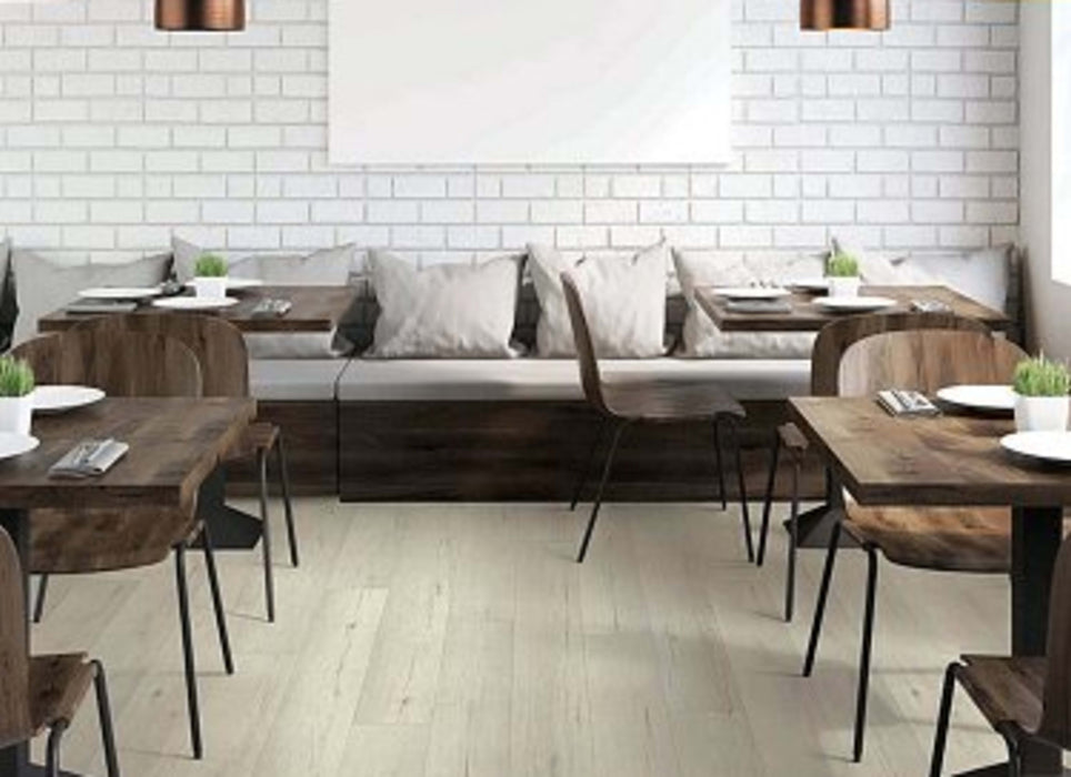 RUNNER UP in Quincy Oak