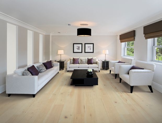 Clariden in Malted Hickory