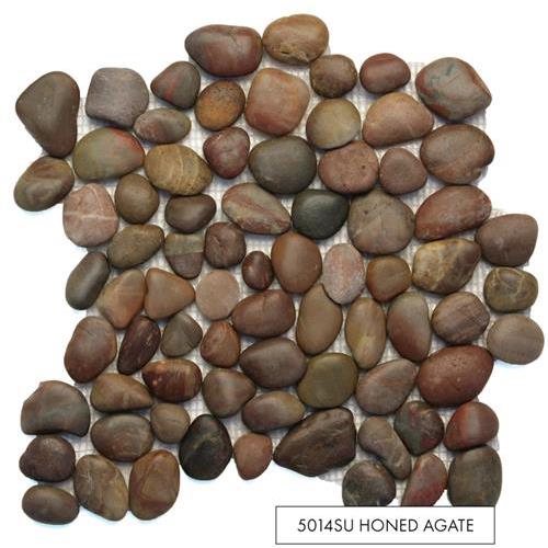 Anatolia Pebbles in Honed Agate