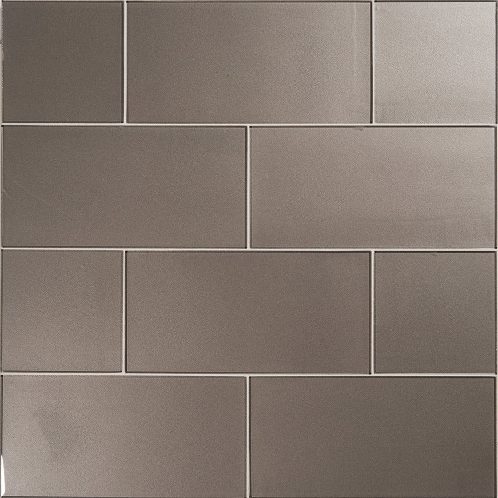 Astoria - Manhattan in Manhattan 6x12 Gloss Glass Tile