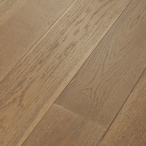 SHAW WOOD in Majesty Hardwood