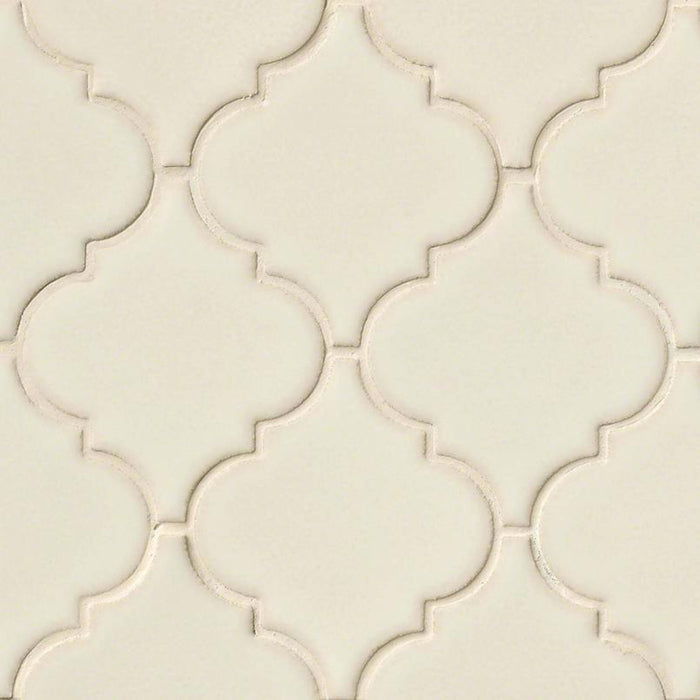 Highland Park in Antique White Arabesque Tile