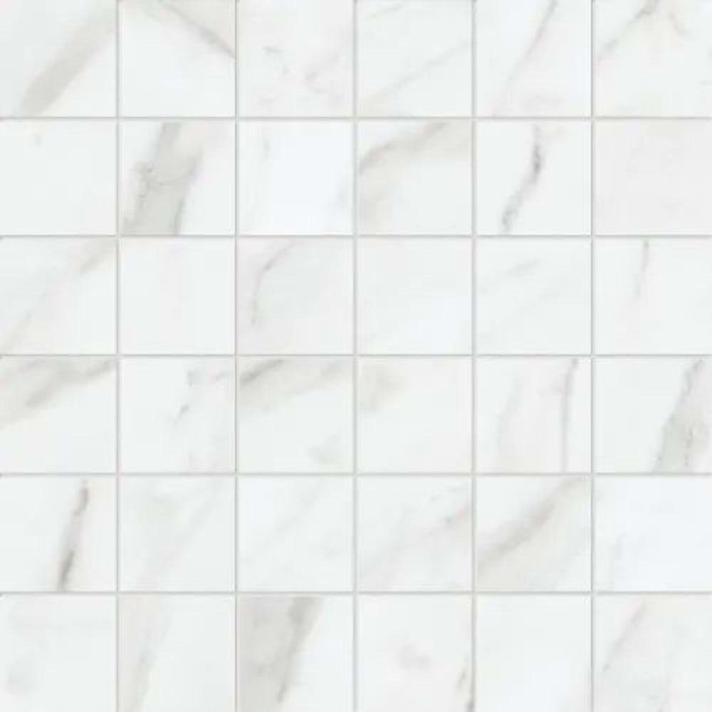 Altezza in Carrara Tile