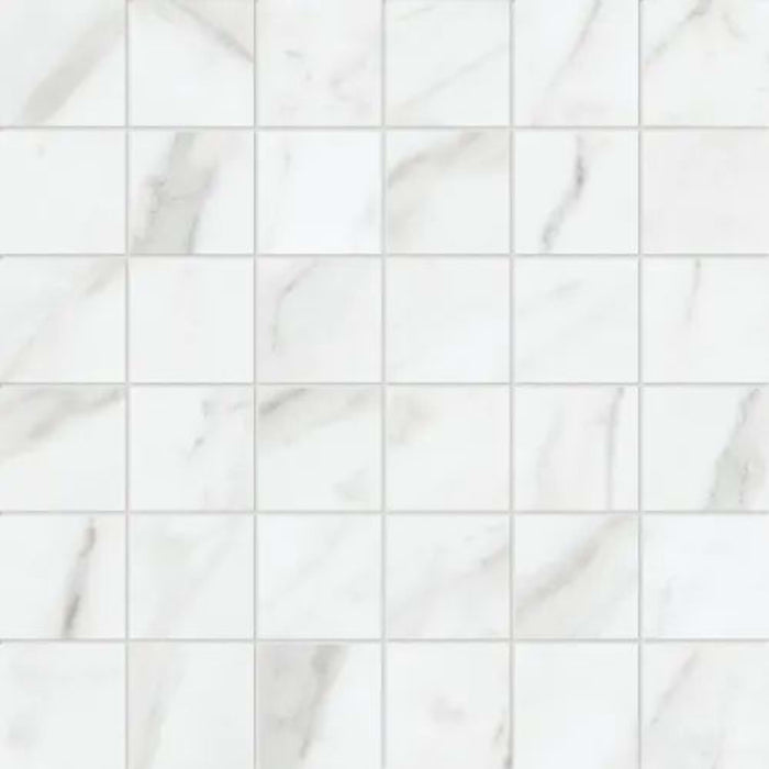 Altezza in Carrara Tile