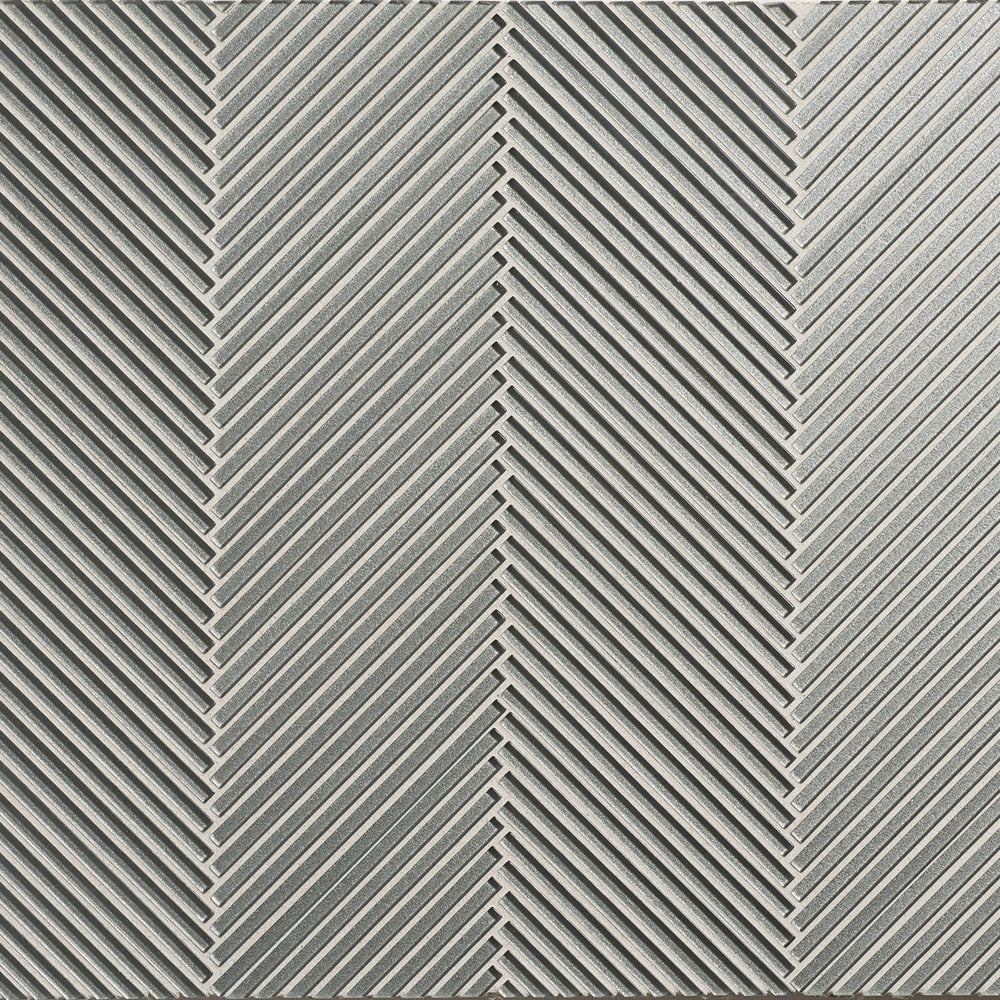 Astoria - Gin Fizz in Gin Fizz Flute Herringbone Silk Glass Tile