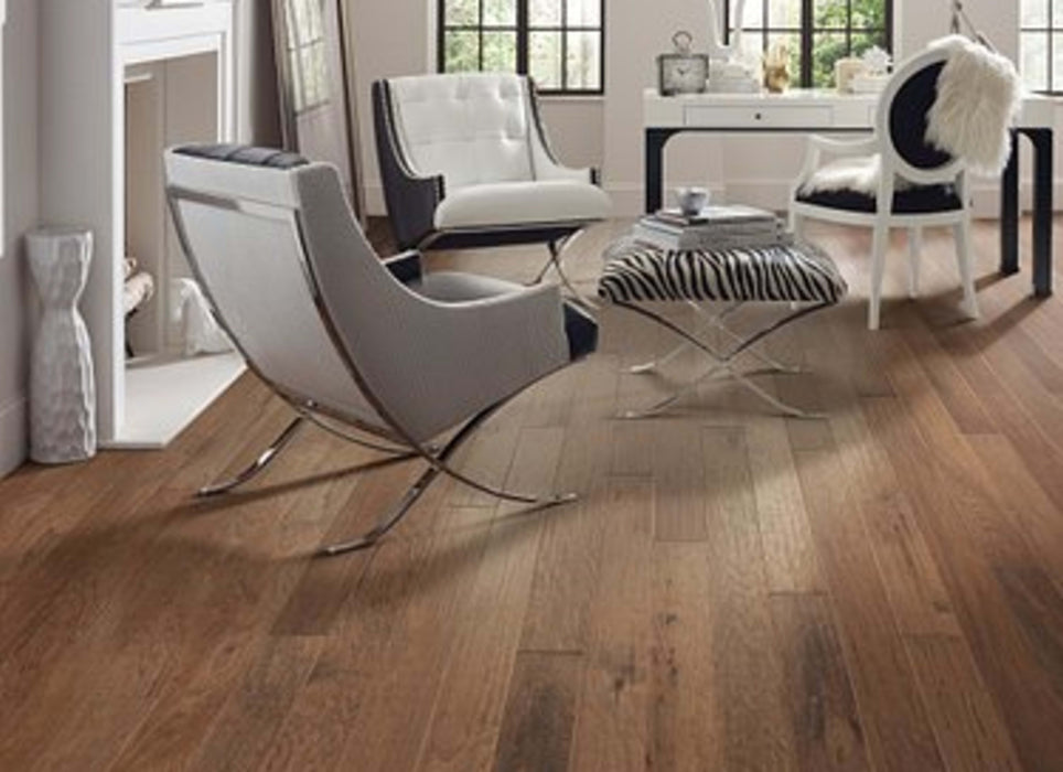 HAPPY HICKORY in Weathered Gate