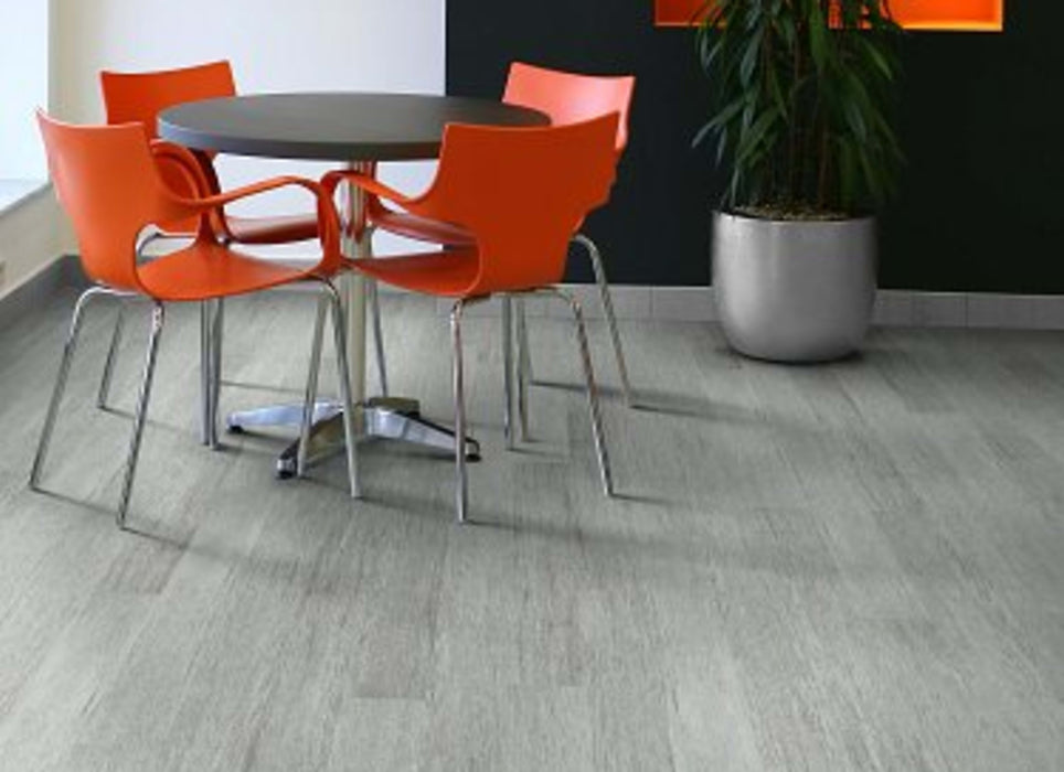 AUBURN SQUARE USA in Hamilton Ave