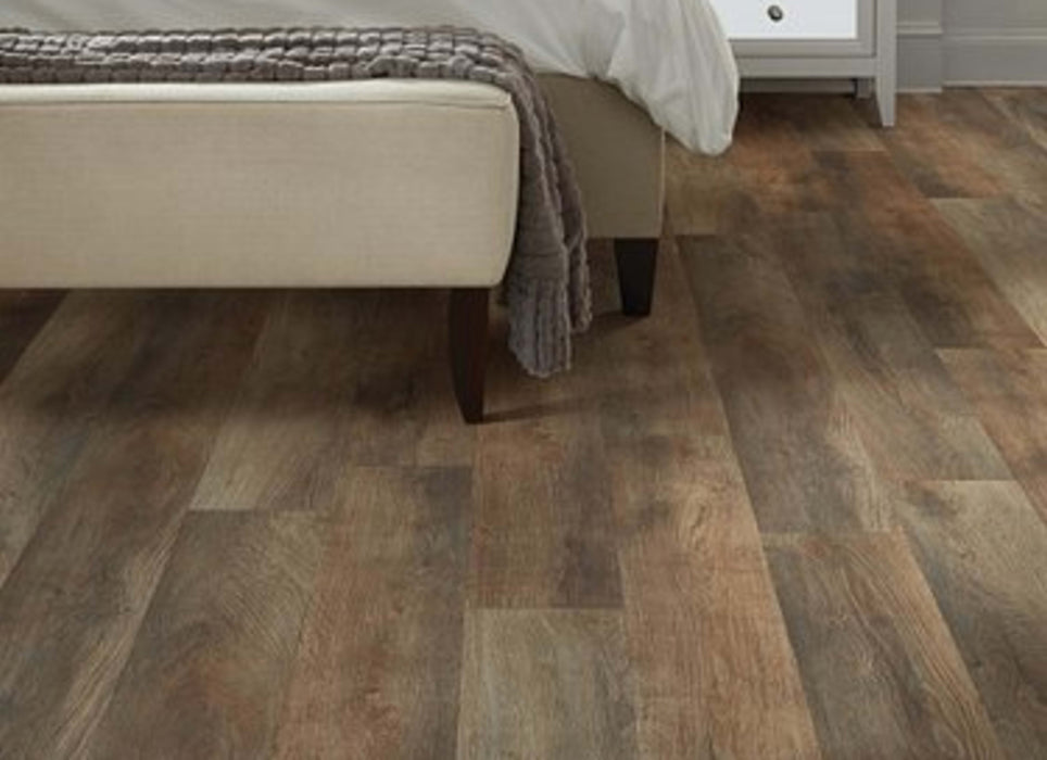 FIORI PLUS in Highlight Oak