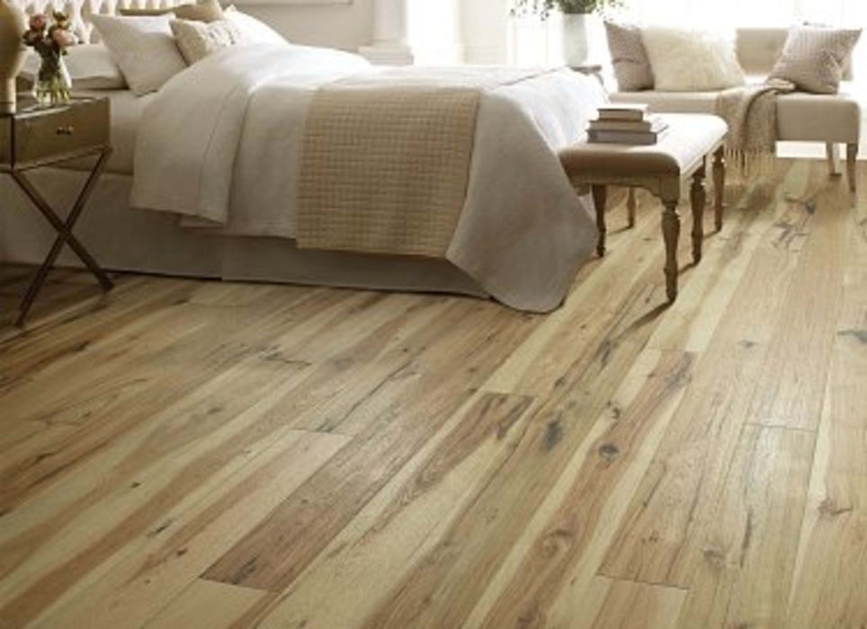 EASTLAKE HICKORY in Luminous