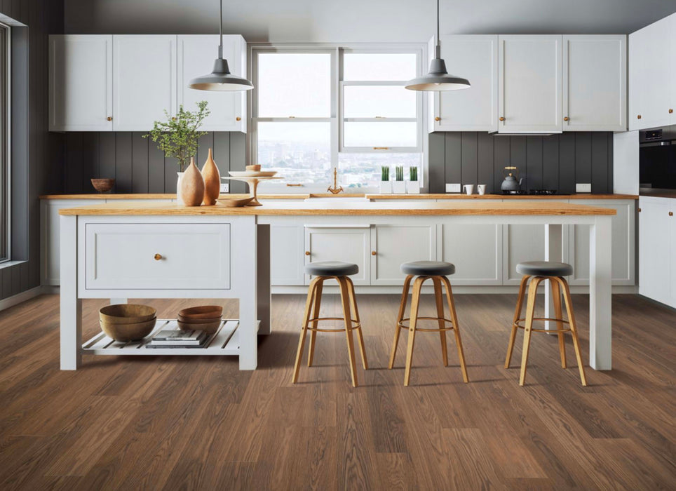 Sternbank in Rich Barrel Oak