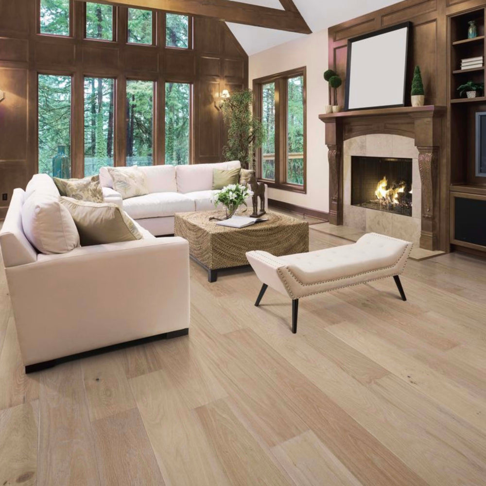 Cottage Collection in Highlands      Hardwood