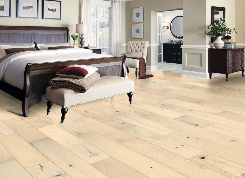 Nature's Canvas White Oak Engineered in Simple Beauty 7.48"