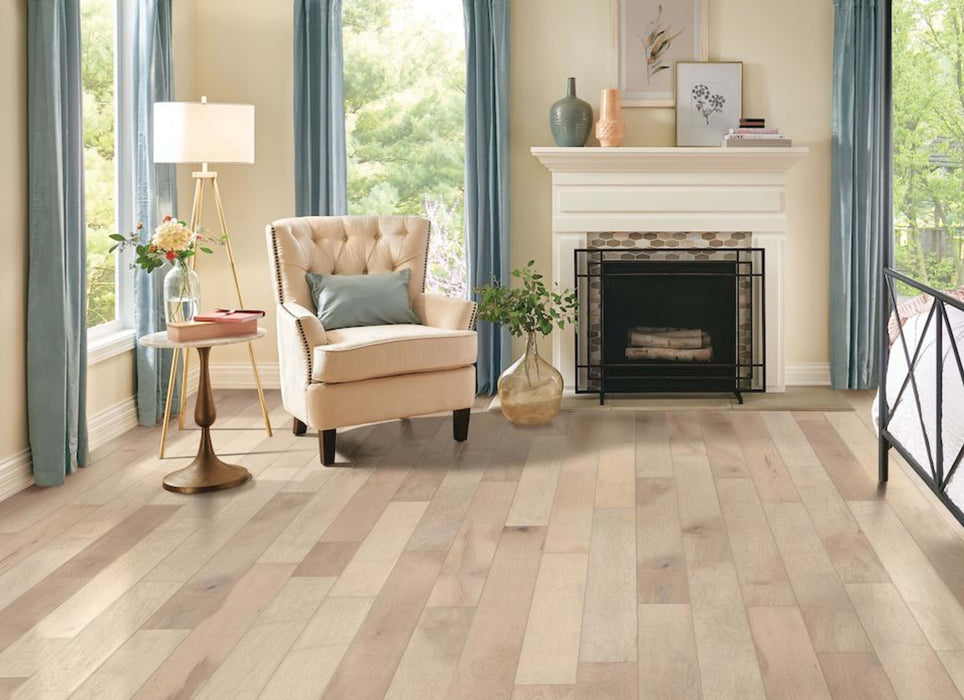 Woodland Hills Maple Engineered in Snow Owl 6.5"
