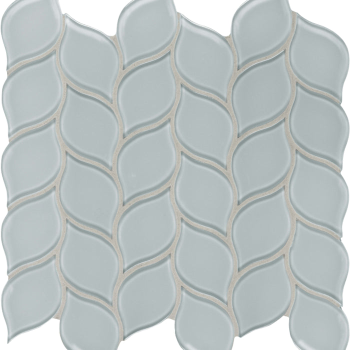 Element in Cloud Petal Mosaic Glass Tile