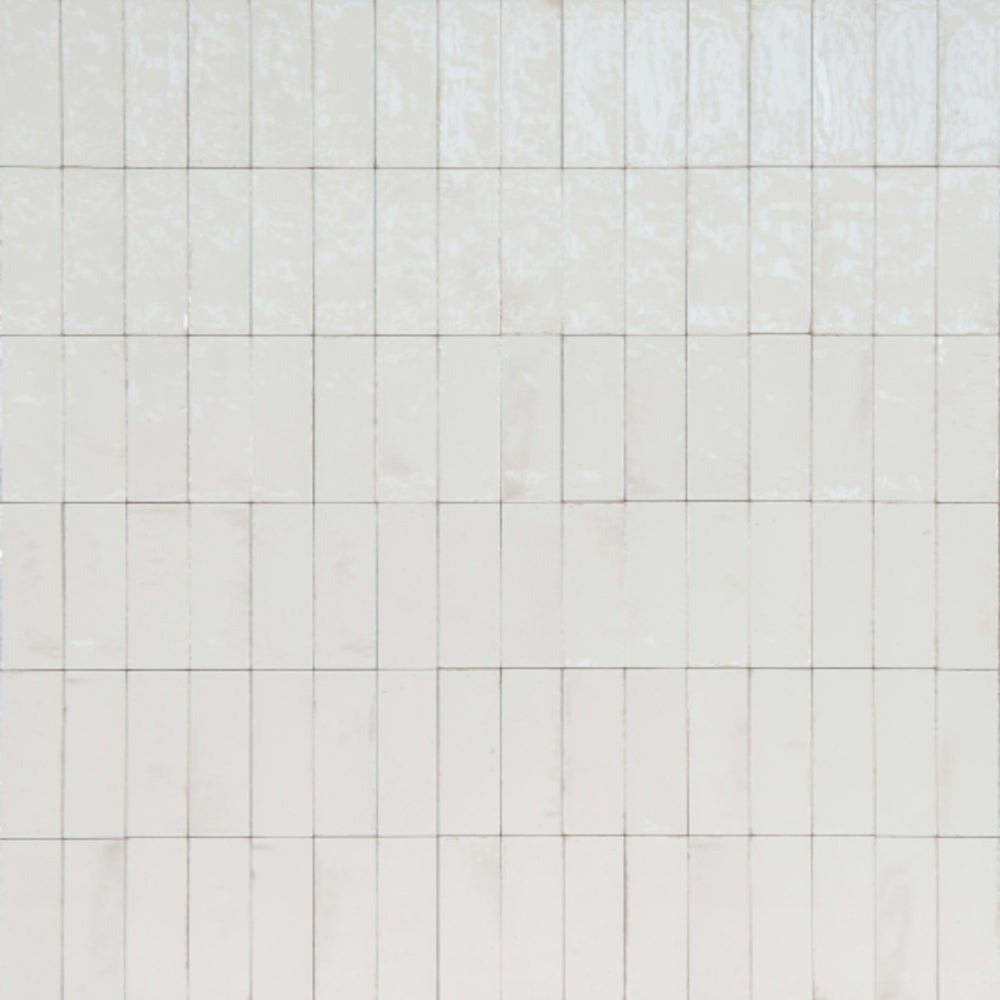 Gleeze in Bianco 3x8 Tile