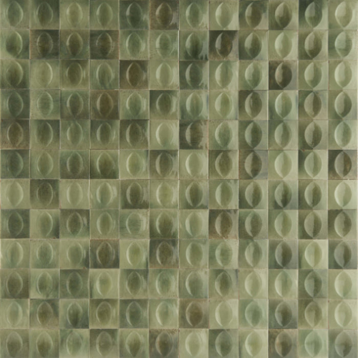 Gleeze in Giada Egg Deco Tile