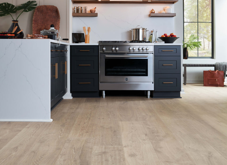 Chateau Leon in Cathedral Taupe Oak