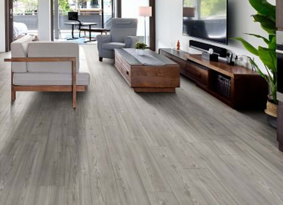 BISHOP SHORES PLUS in Fresh Pine