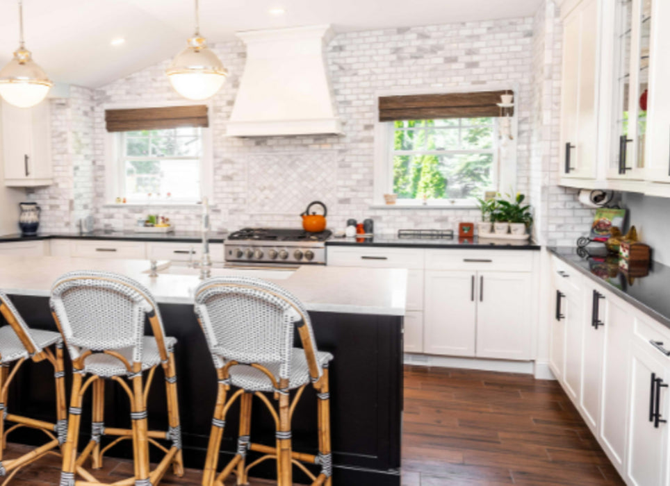 Beveled in Carrara