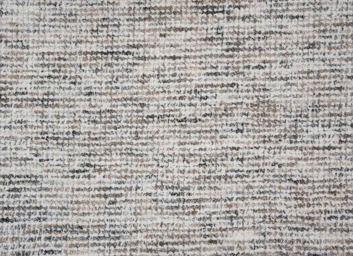 Mariska in Khaki Carpet