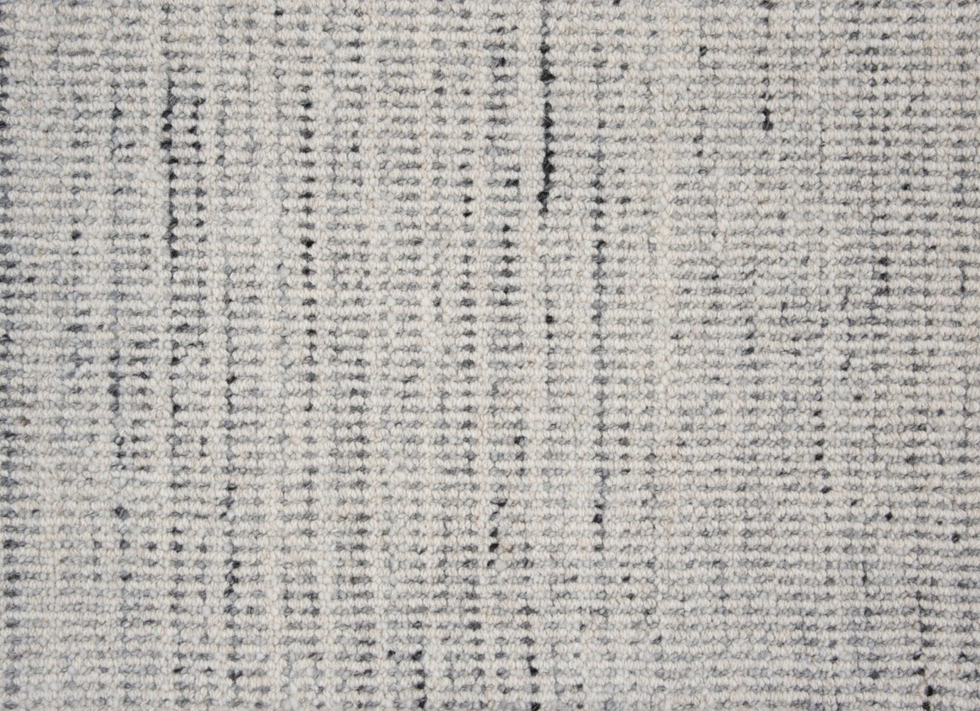 Mina in Greige Carpet