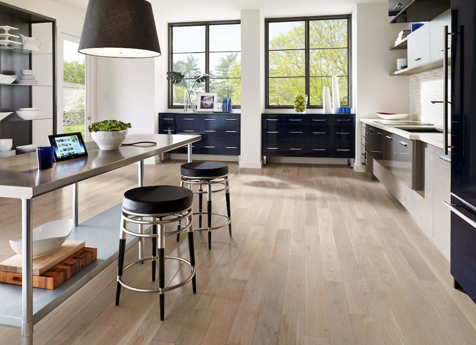 Natural Forest Oak Solid in Oyster White 5"