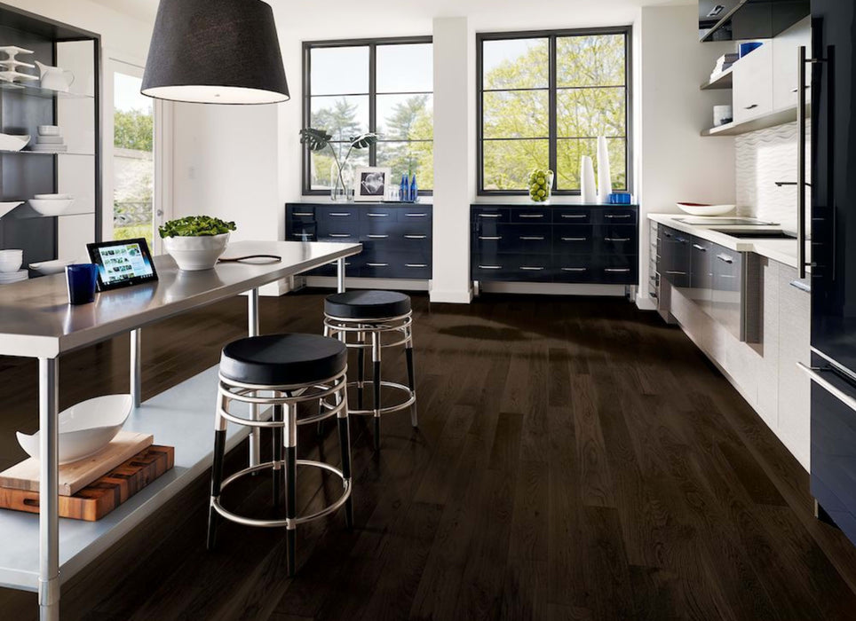 Natural Forest Oak Solid in Bear Run 5"