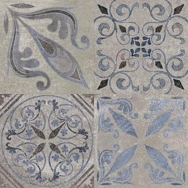 Antique in Silver Tile