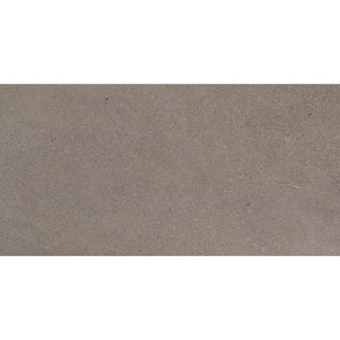 Pietra Italia in Black Tile