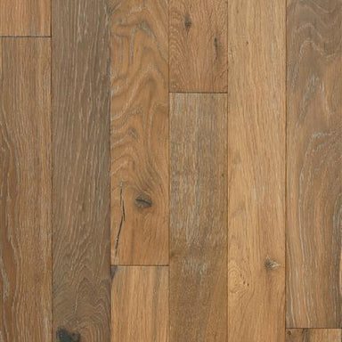 Studio Moderno in Cavalli Hardwood