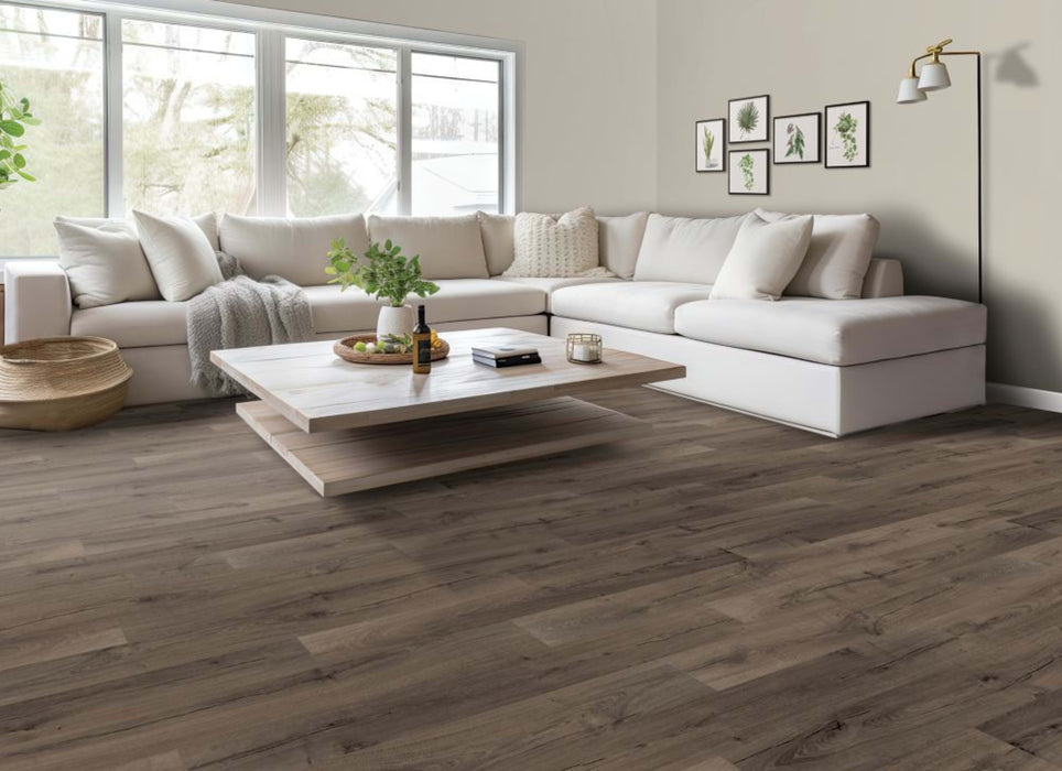 Avery Grove in River Rock Oak