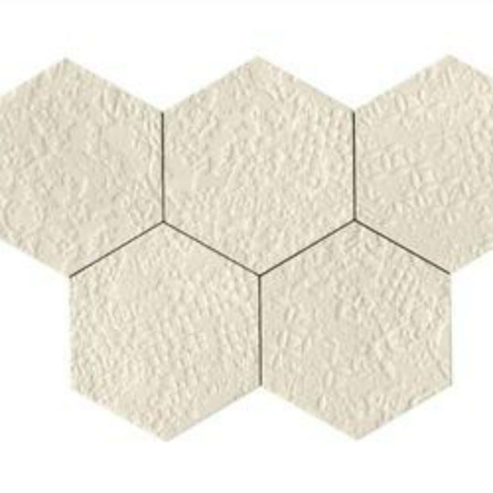 Stratford in White Struttura Crochet 3d-21x18