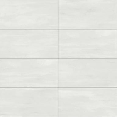 Reflexion in Bright Tile