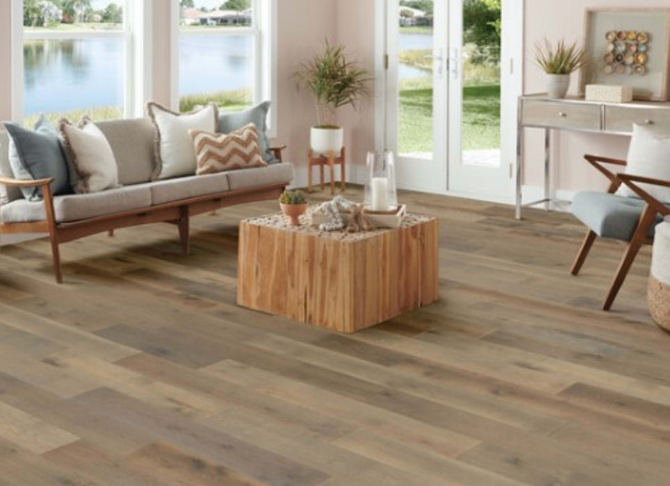 Artisan Living White Oak Engineered in Sun Dappled 7"