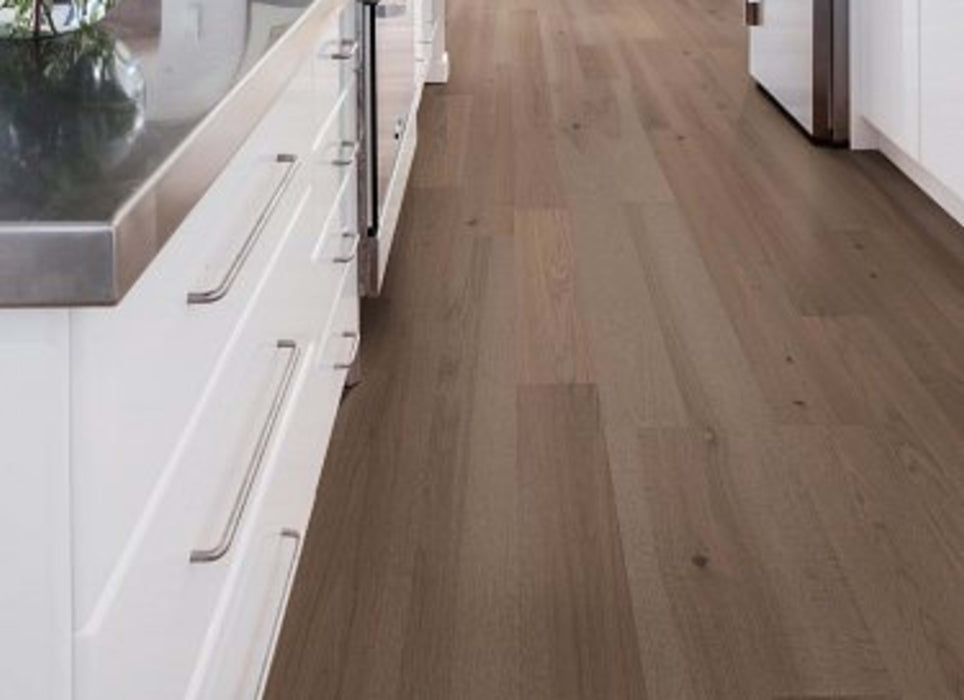 FOLSOM HICKORY in Delta