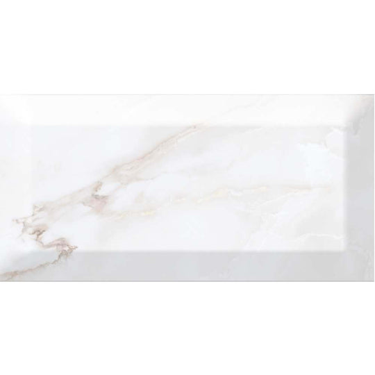 Calacatta in White 4x8