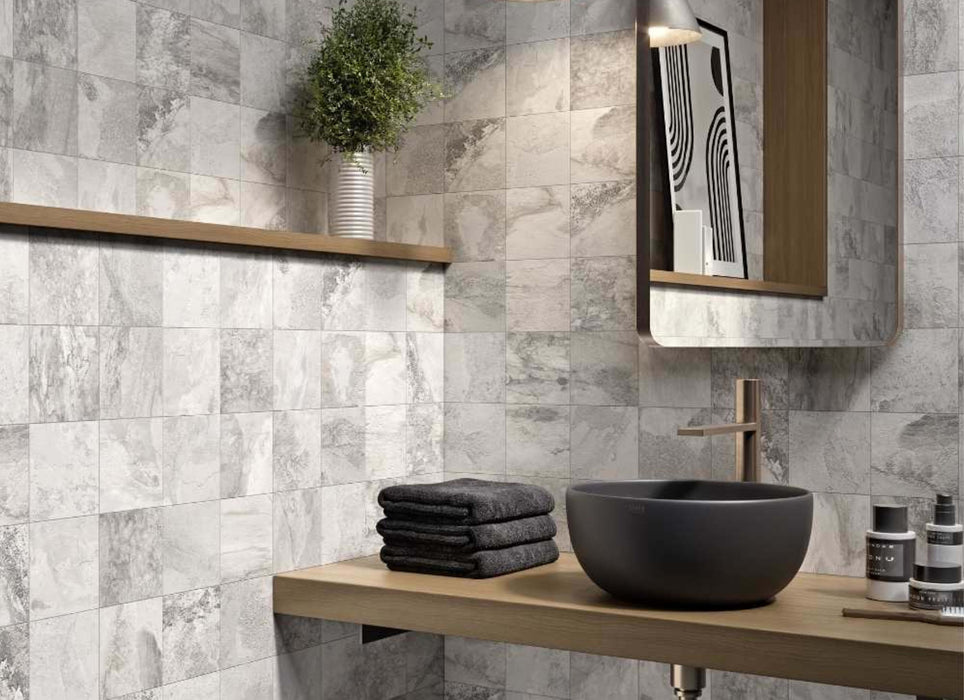 Granville Wells in White 12x24