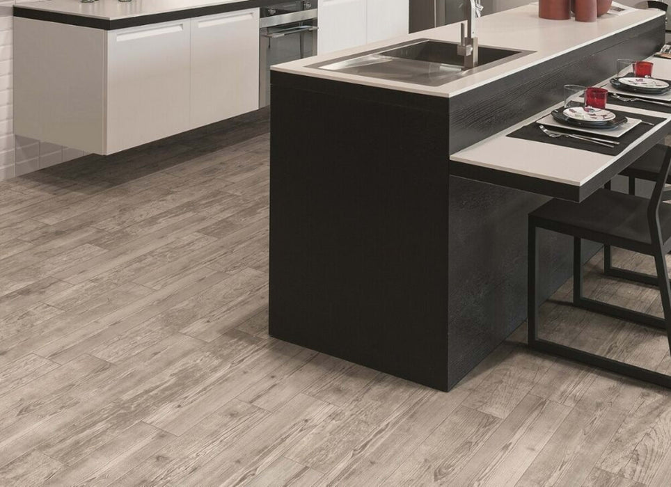 Grand Sequoia in Grey