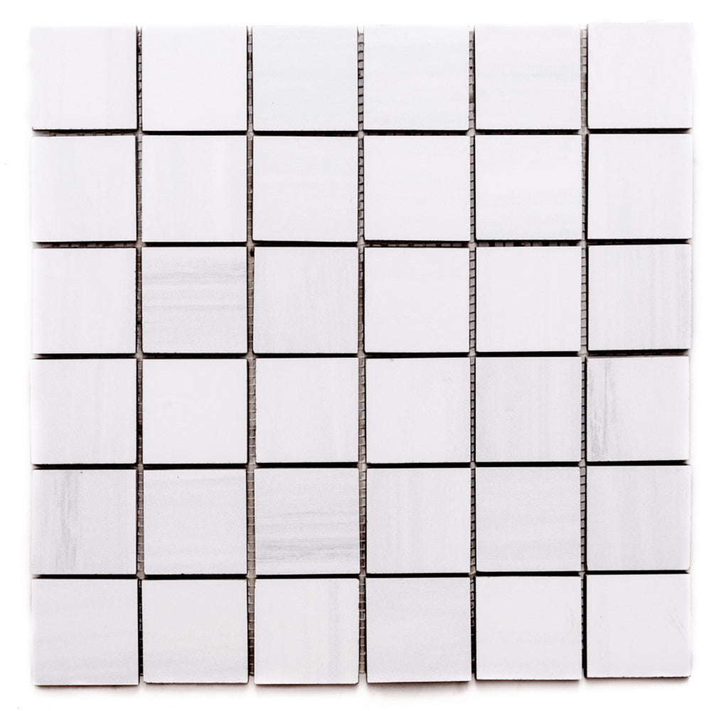 Ontario in Blanco 2x2 Tile