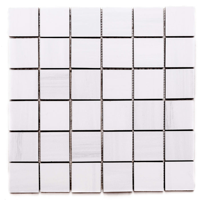 Ontario in Blanco 2x2 Tile