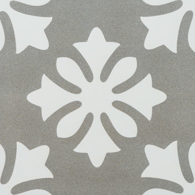 Valencia in Artes Tile