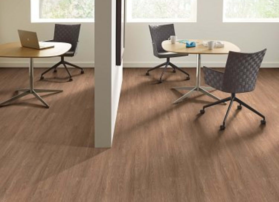 DOWNTOWN USA 20 in Rush St