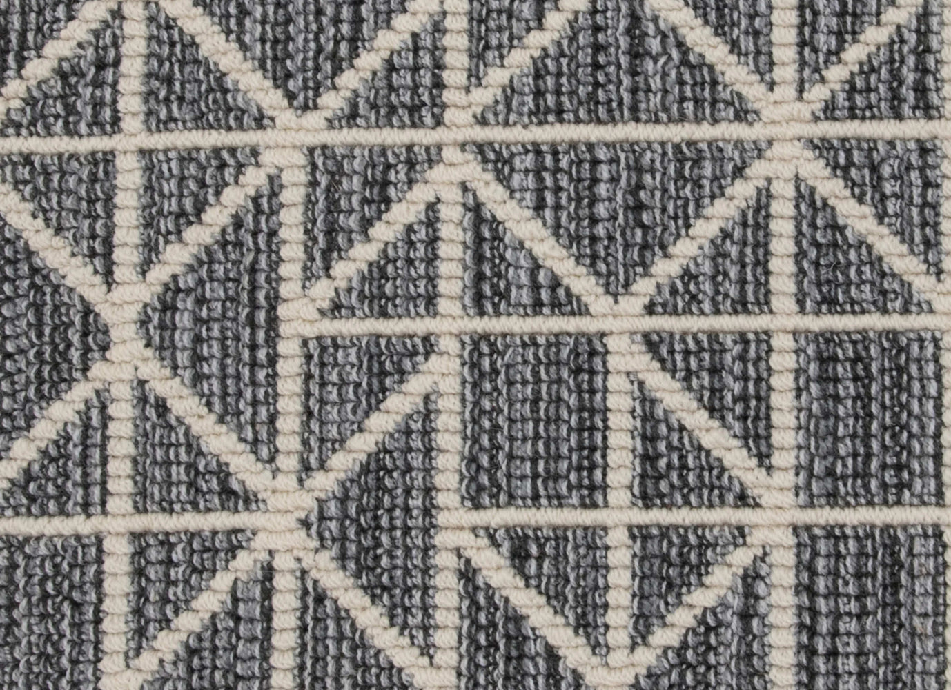 Westhope in Raven Carpet