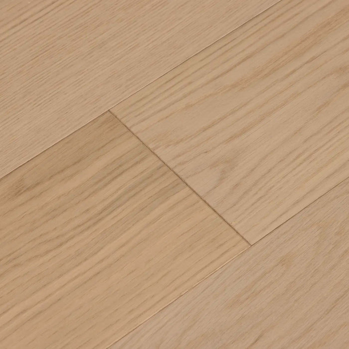 Whiskey & Wine in Chilled Wine Hardwood