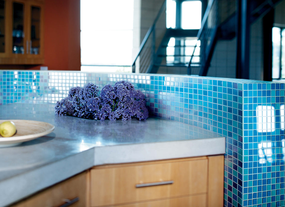 Glass Blox in Aqua Gleam 1"x1"
