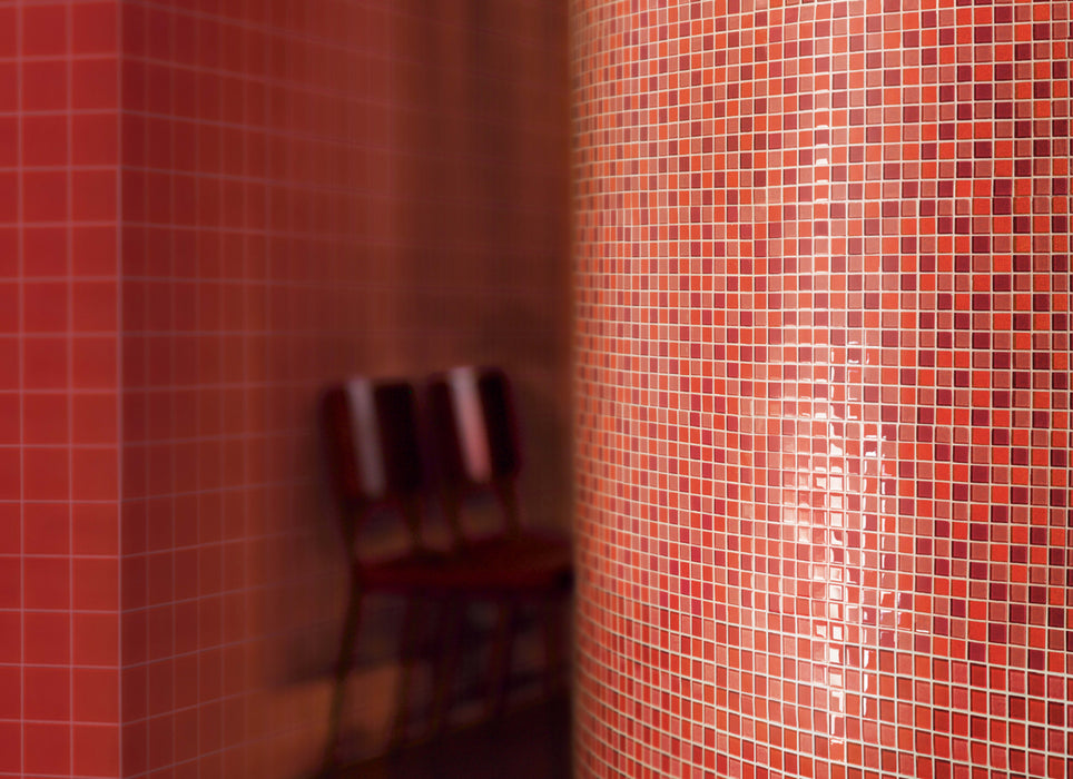 Glass Blox in Dazzle Red 1"x1"