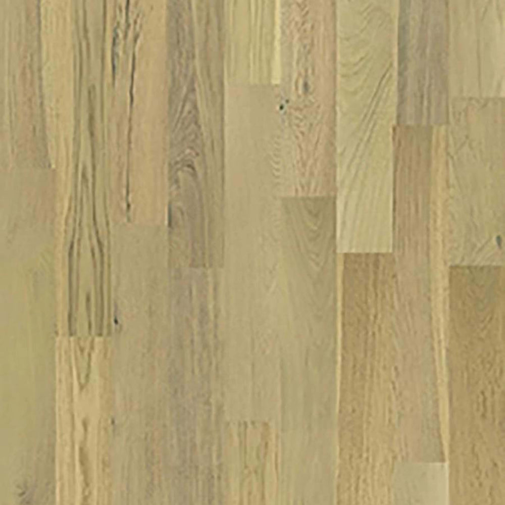 MANHATTAN in Carnegie Hardwood