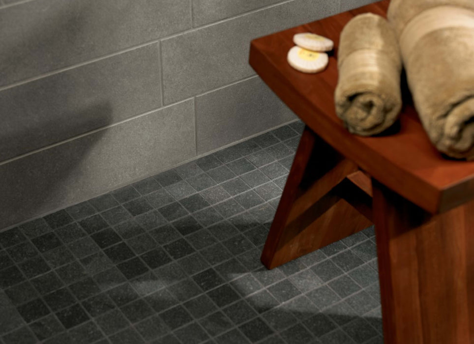 Main Street in Gallery Grey 6"x18"