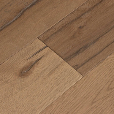 Whiskey & Wine in Reserve Whiskey Hardwood